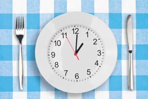 Come funziona il digiuno intermittente